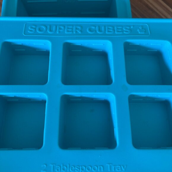Souper Cubes Silicone Freezer Molds 1-cup and 2-Tablespoon - Picture 5 of 5